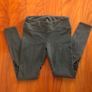 Alo cutout yoga leggings